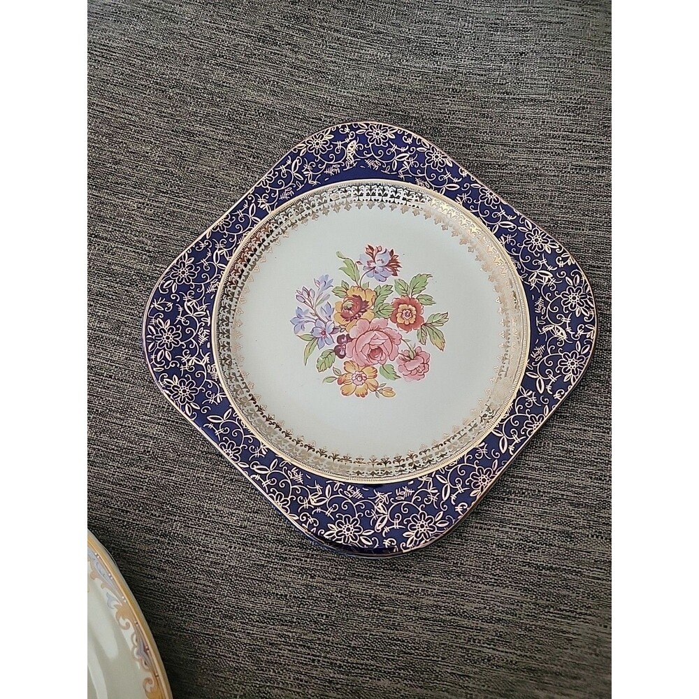 STB332 by Steubenville Cobalt Blue Floral Plate Gold Trim Square 7.25” Salad